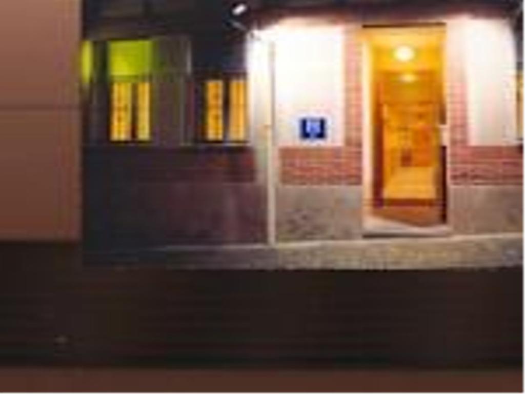 Hostal Vadama Сеговия Экстерьер фото